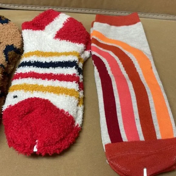 10 pair women socks 9-11 - Picture 4 of 7